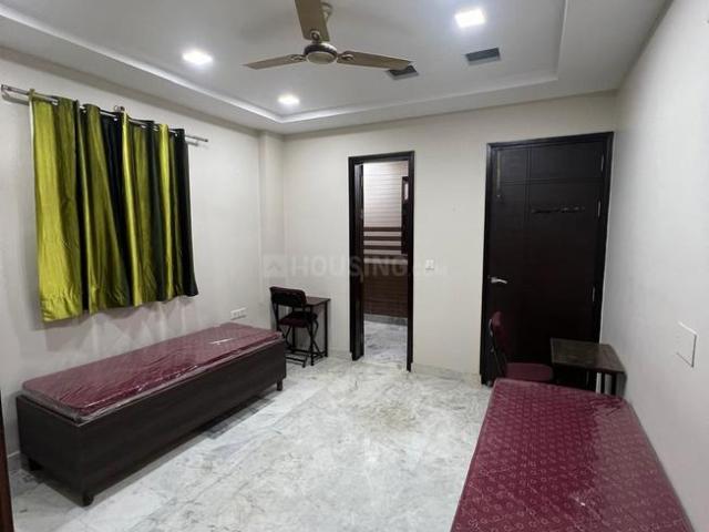 Land for sale in North Delhi, Deri