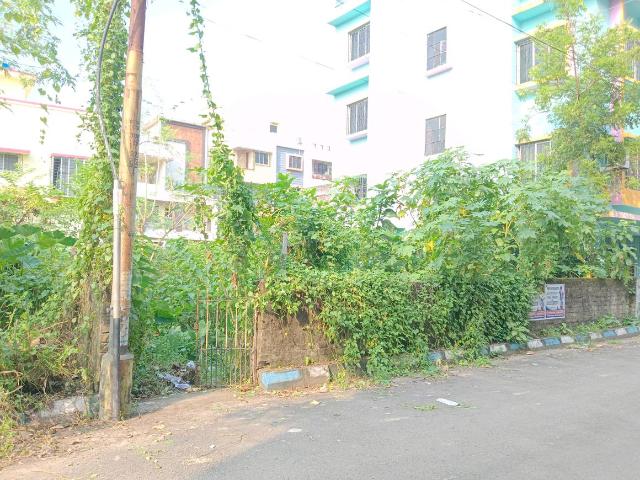 Land for sale in Kolkata