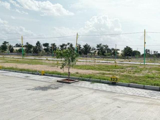 Land for sale in Mulbagal, Karnataka