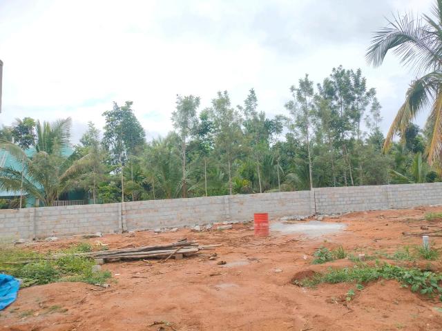 Land for sale in Arasinakunte, Nelamangala