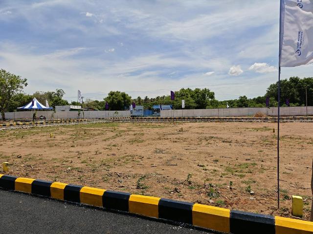 Land for sale in Manimangalam, Tamil Nadu