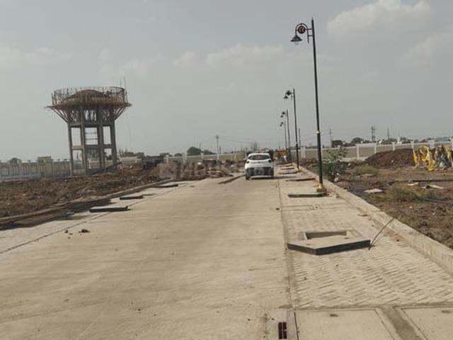 Land for sale in Madya