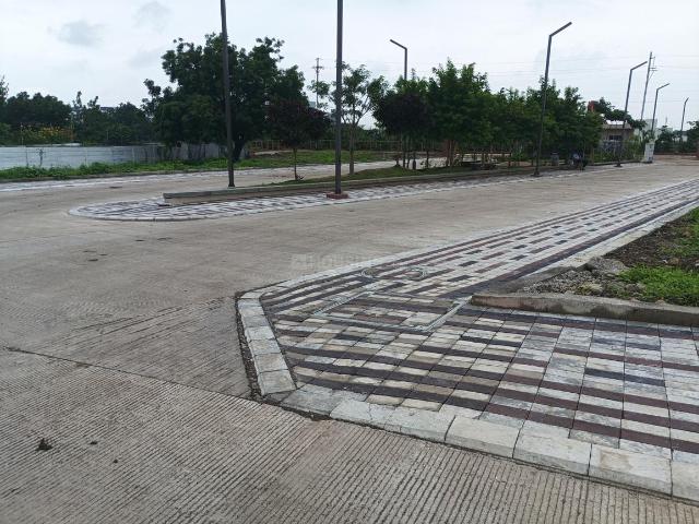 Land for sale in Madya