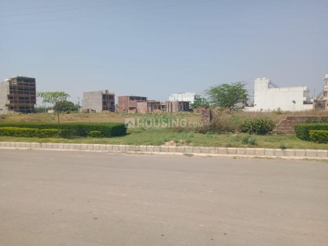 Land for sale in Salamatpur, Sahibzada Ajit Singh Nagar