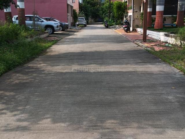 Land for sale in Madya