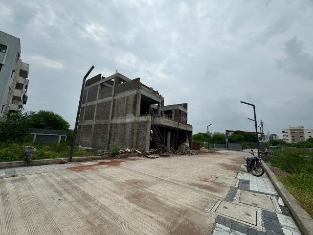 Land for sale in Madya
