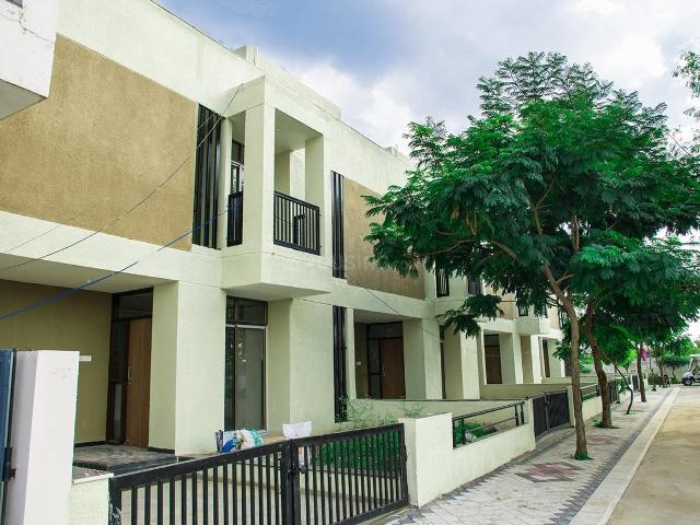 Land for sale in Madya