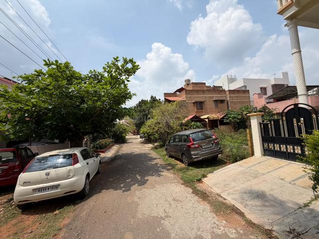 Land for sale in Ramakrishna Nagara, Mysuru