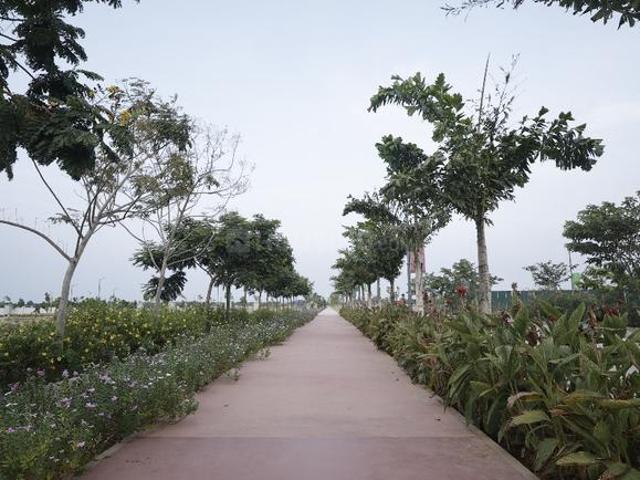 Land for sale in Ambattur, Tamil Nadu