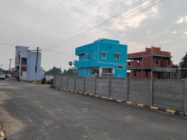 Land for sale in Ottiambakkam, Chengalpattu