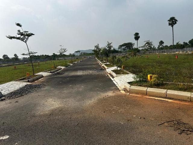 Land for sale in Padur, Kelambakkam