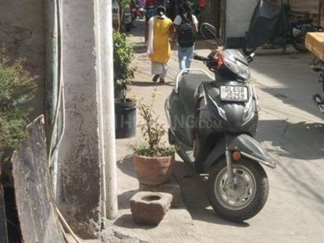 Land for sale in Central Delhi, Deri