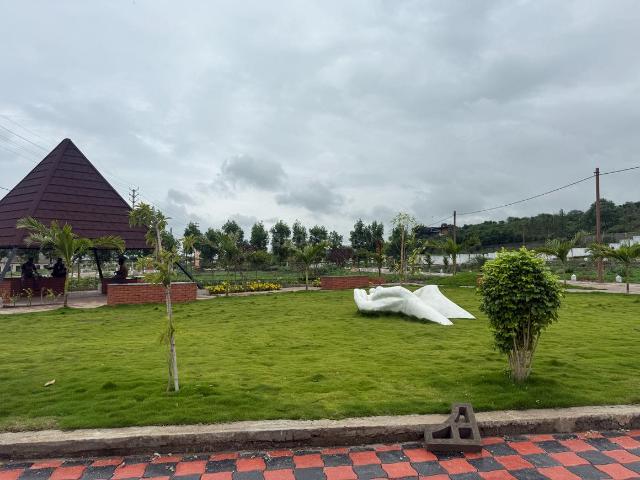 Land for sale in Madya