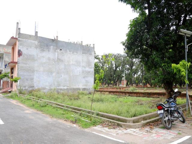 Land for sale in Lucknow, Uttar Pradesh