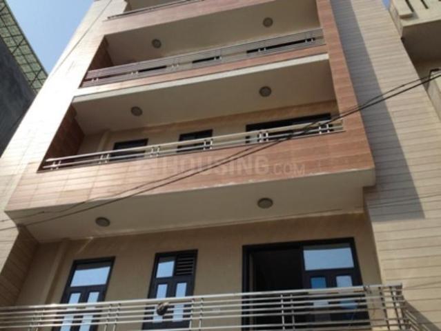 Land for sale in West Delhi, Deri