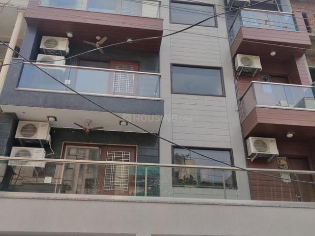 Land for sale in West Delhi, Deri