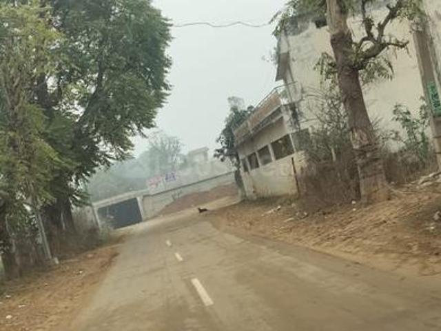 Land for sale in Hariana