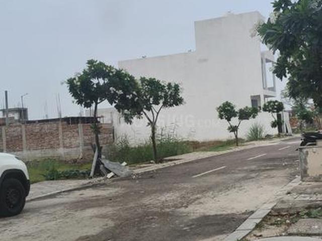 Land for sale in Hariana