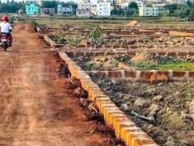 Land for sale in Khandagiri