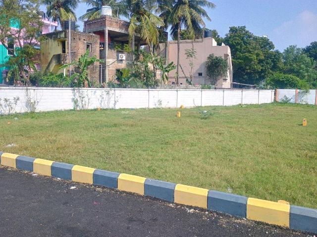 Land for sale in Pattabiram, Avadi