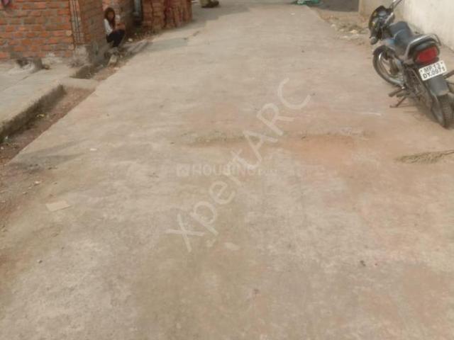 Land for sale in Madya