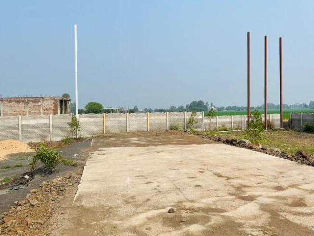 Land for sale in Madya