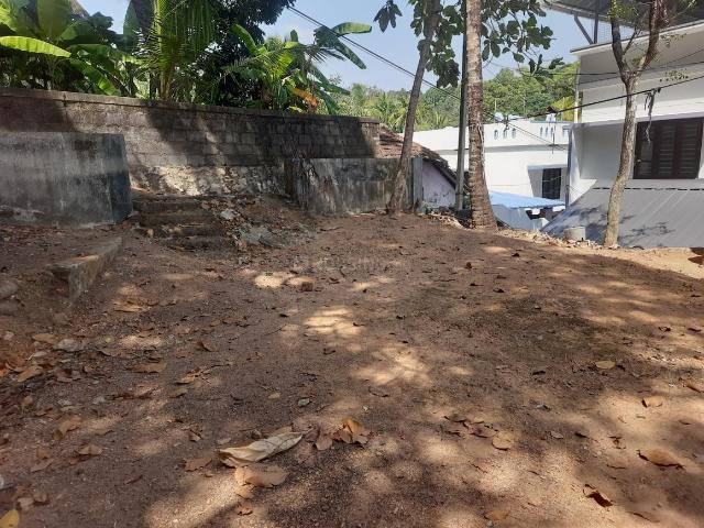 Land for sale in Trivandrum