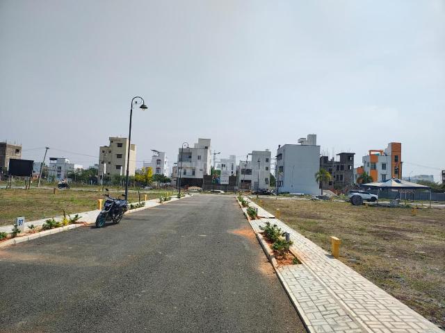 Land for sale in Poonamallee, Tamil Nadu