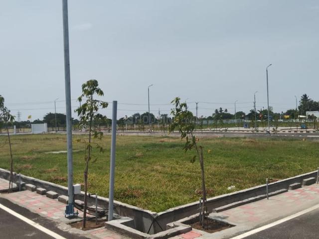 Land for sale in Poonamallee, Tamil Nadu