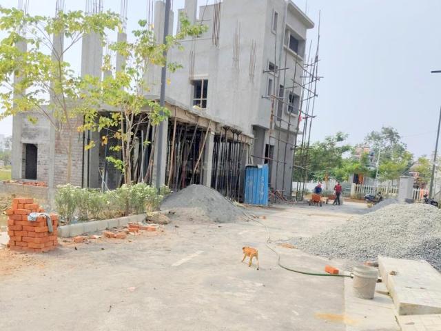 Land for sale in Pozhichalur, Chennai