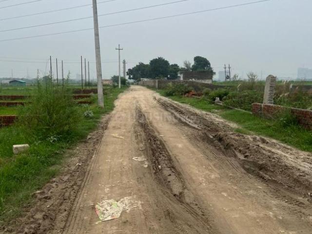 Land for sale in Rabupura, Gautam Buddha Nagar