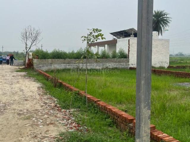 Land for sale in Rabupura, Gautam Buddha Nagar