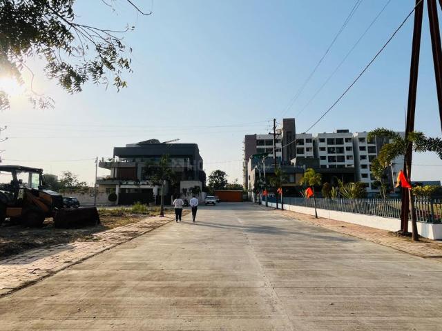 Land for sale in Madya