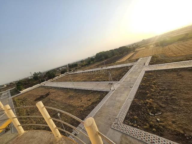 Land for sale in Madya