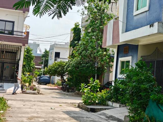 Land for sale in Madya
