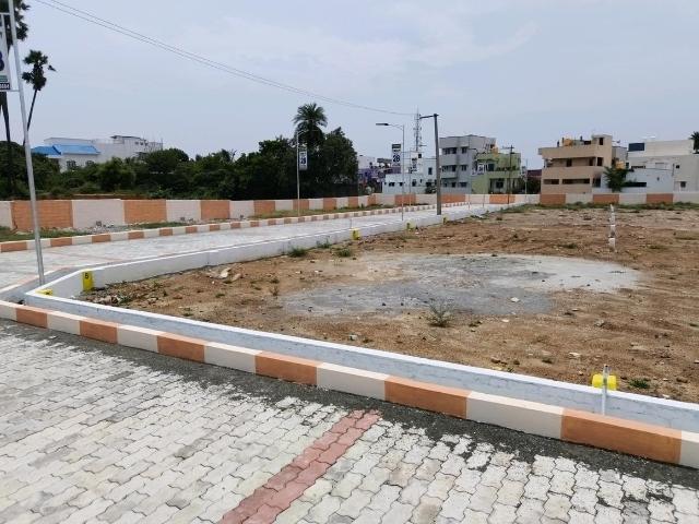 Land for sale in Red Hills, Alinjivakkam