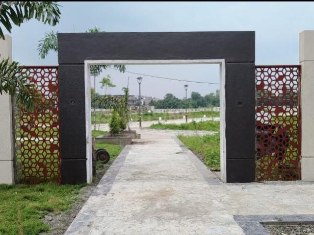Land for sale in Madya