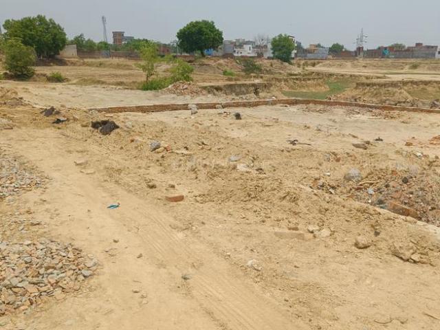 Land for sale in Varanasi, Arunachal Pradesh