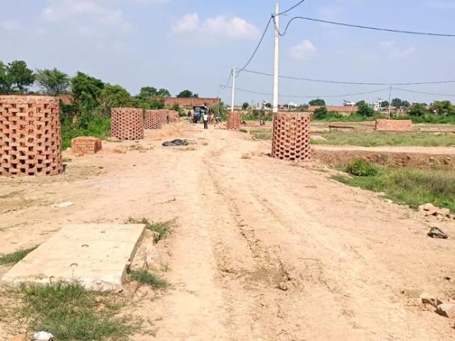 Land for sale in Banaras Ghats, Varanasi