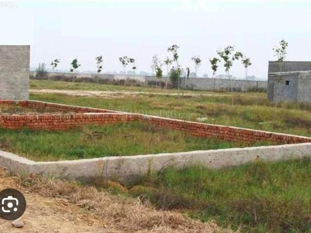 Land for sale in North Delhi, Deri
