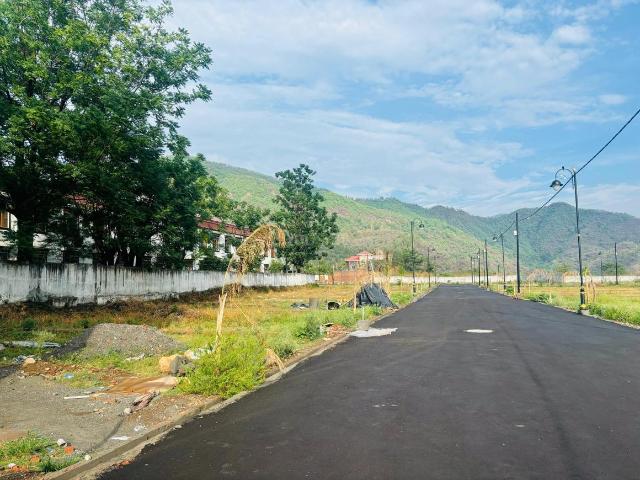 Land for sale in Kedarpur, Uttarakhand