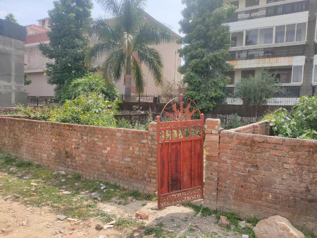 Land for sale in Dehra Dun