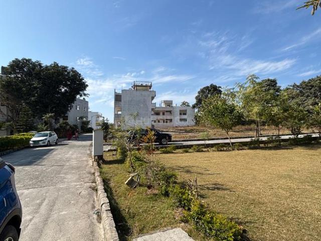 Land for sale in Kedarpur, Uttarakhand