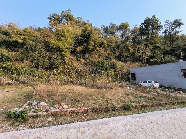 Land for sale in Dehradun