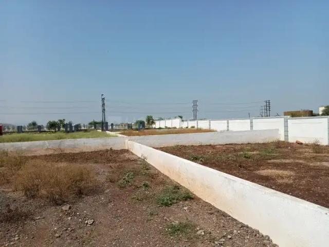 Land for sale in Madya