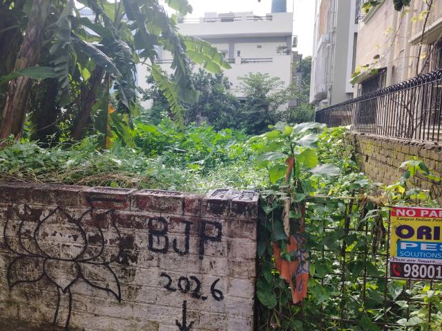 Land for sale in Baghajatin, Kolkata