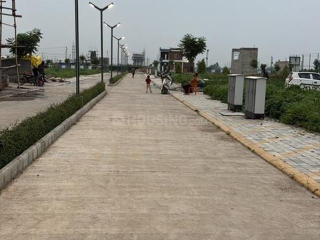 Land for sale in Madya