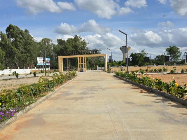 Land for sale in Sarjapur, Karnataka