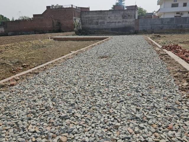 Land for sale in Varanasi