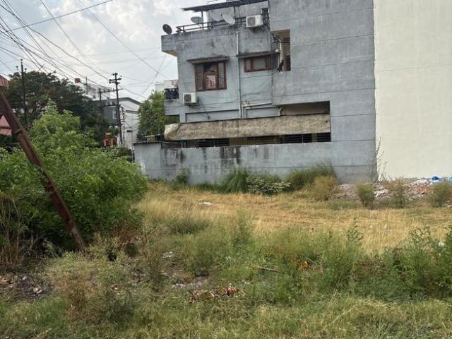 Land for sale in Madya